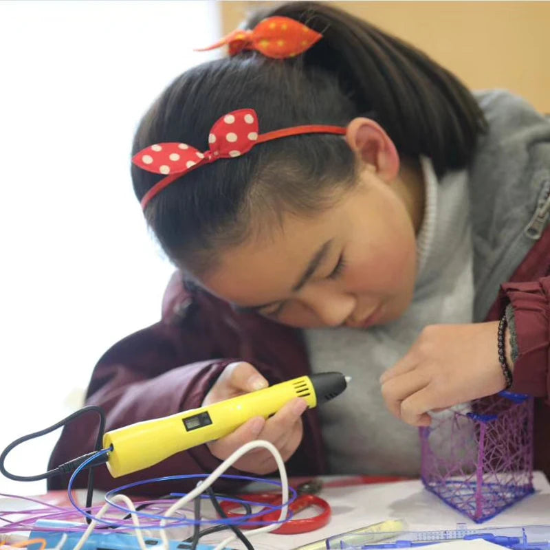 QCREATE 3D Pen Supports ABS PLA HIPS PVA 60-245 Degrees Celsius Range Temperature Adjustable LCD Display 8-Speed Regulation